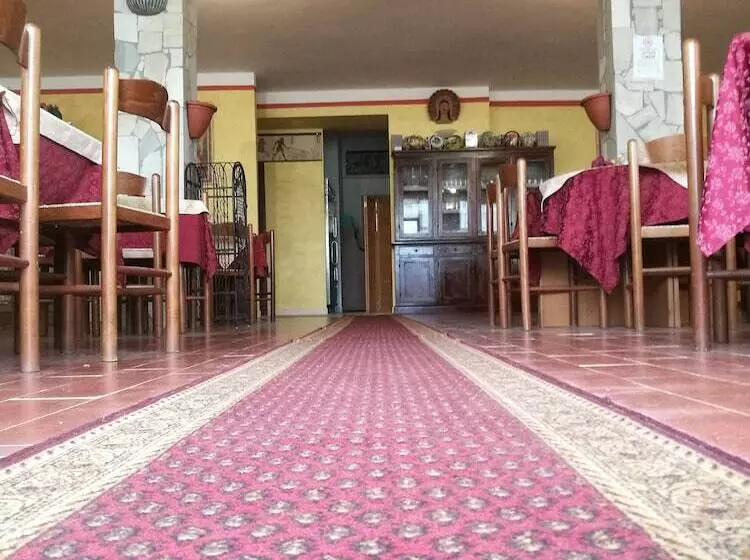 Hotelli Paradiso