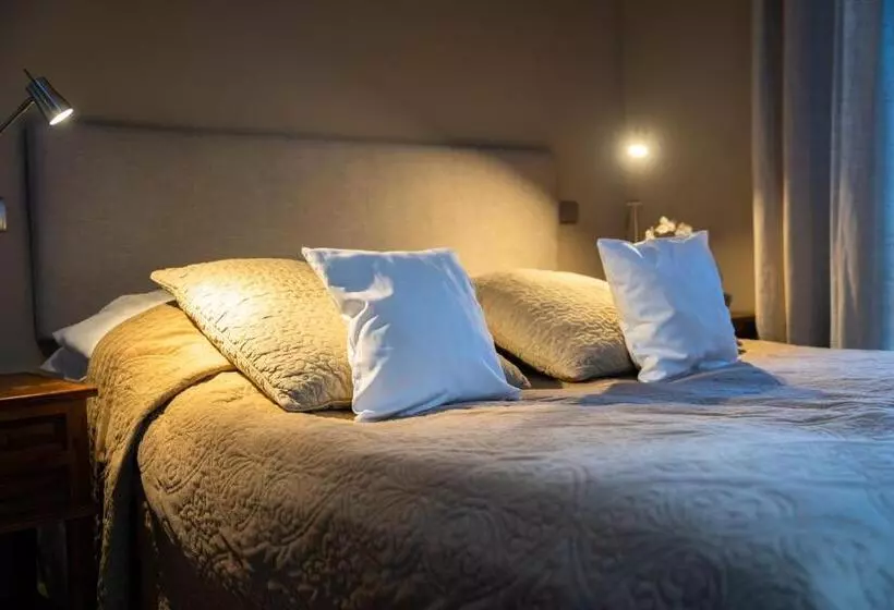 Hotelli Rezydencja Villa Nova