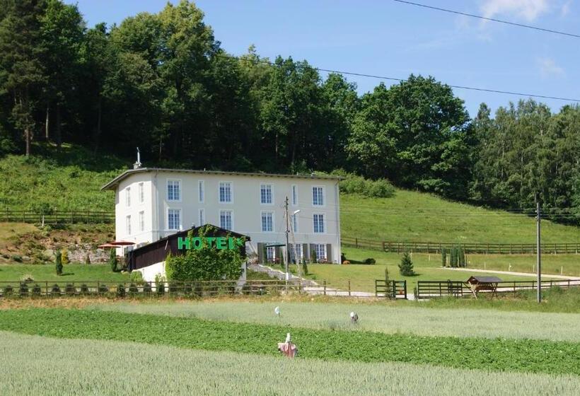 호텔 Rezydencja Villa Nova