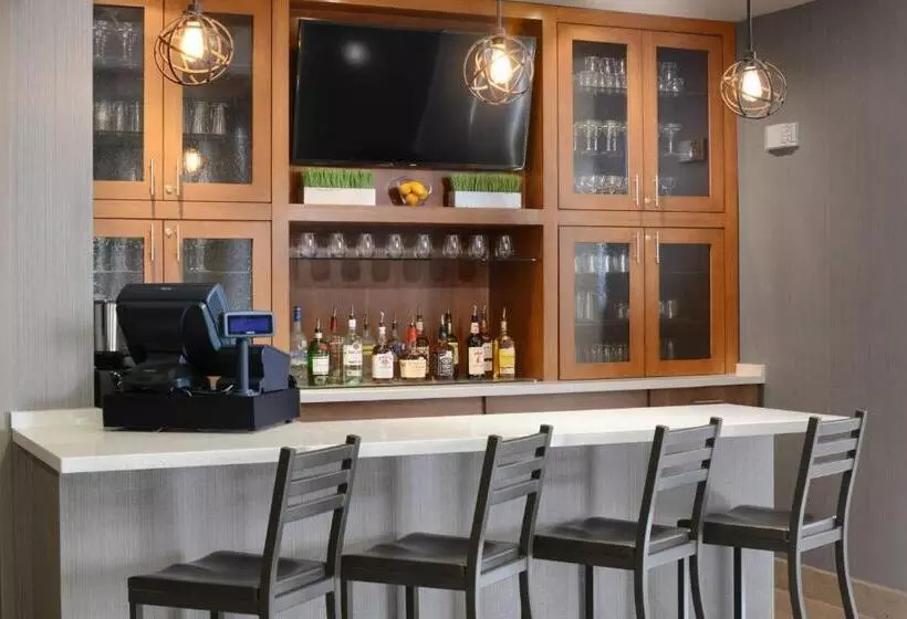 Hotelli Springhill Suites By Marriott San Antonio Northwest At The Rim