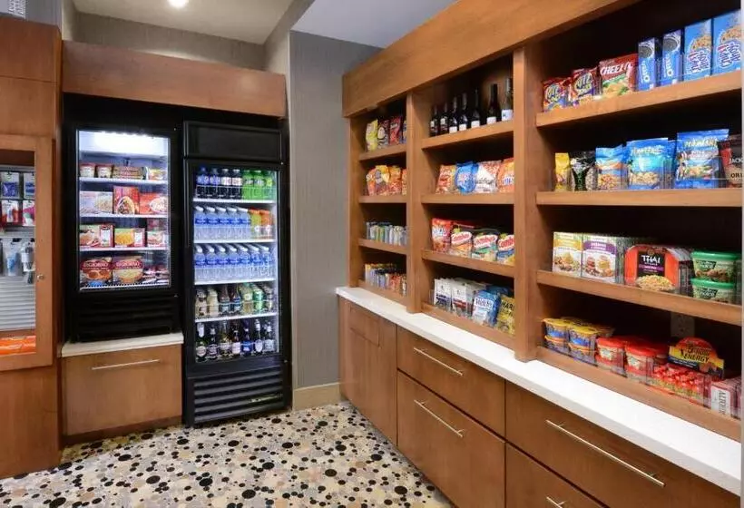 Hotelli Springhill Suites By Marriott San Antonio Northwest At The Rim