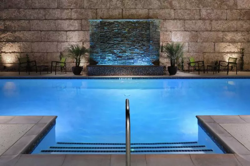 Hotelli Springhill Suites By Marriott San Antonio Northwest At The Rim