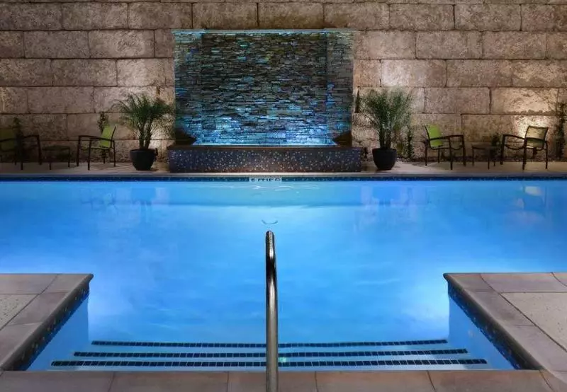 Hotelli Springhill Suites By Marriott San Antonio Northwest At The Rim