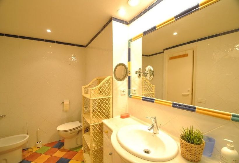 호텔 The Moonlight Sea View