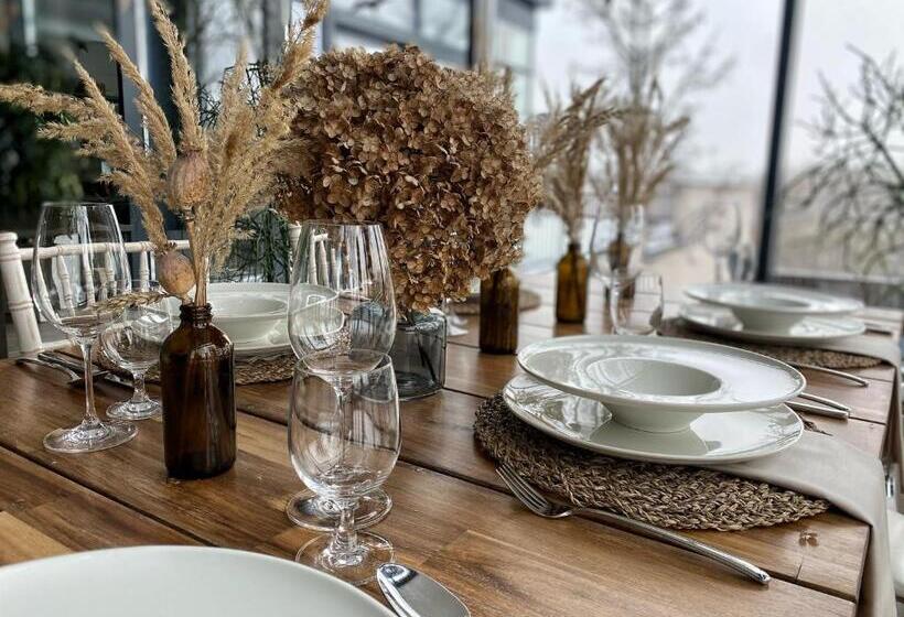 فندق Villa Nečas žilina