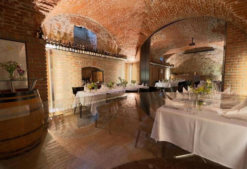 فندق Villa Nečas žilina