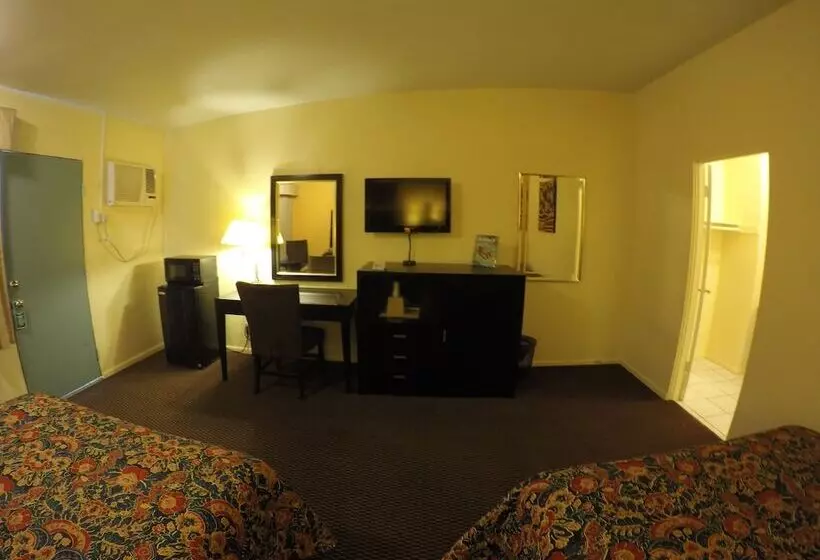 Indio Holiday Motel