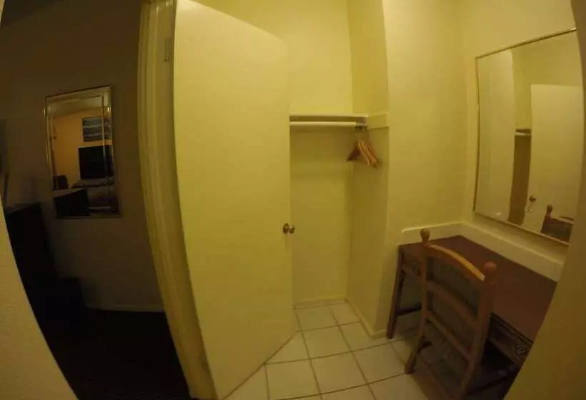 Indio Holiday Motel