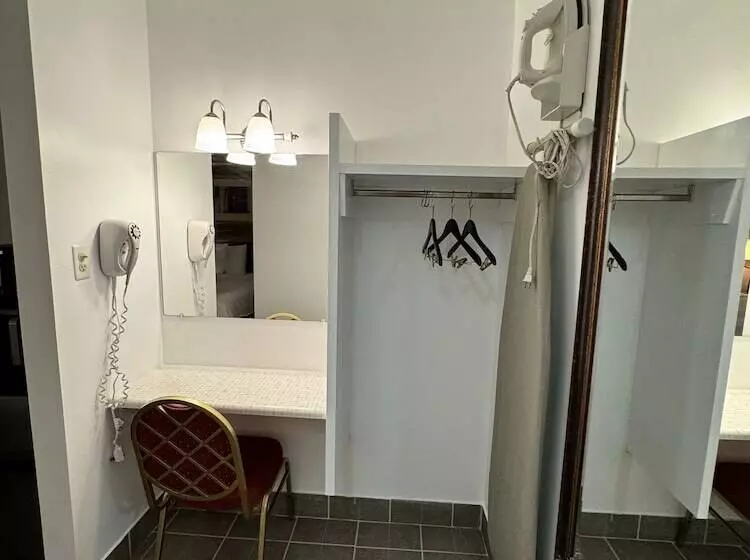 Inn Towne Motel
