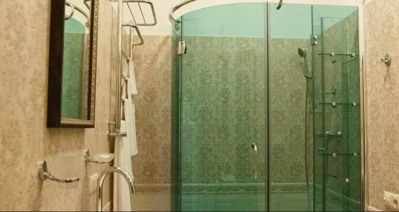 Mini Hotel Guest House Inn Lviv