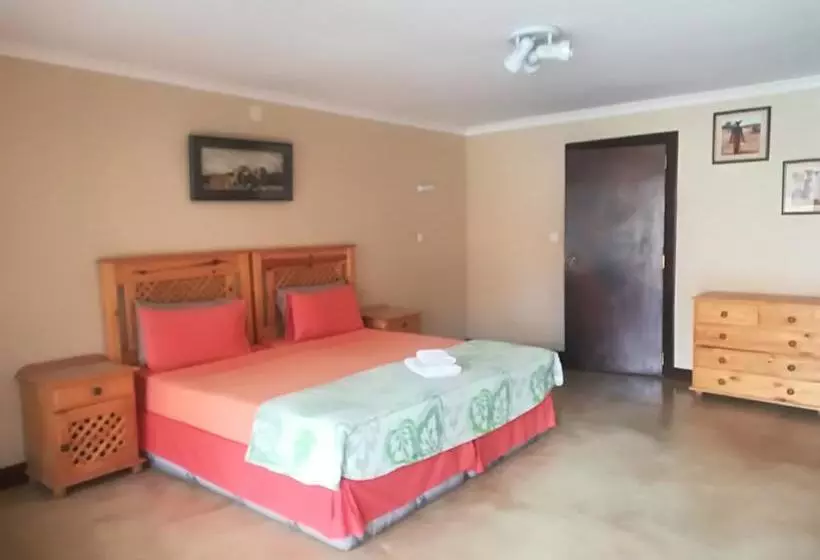 ペンション Palmeiras Guest House Matola