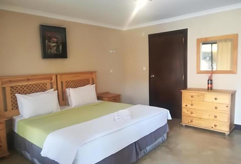 펜션 Palmeiras Guest House Matola