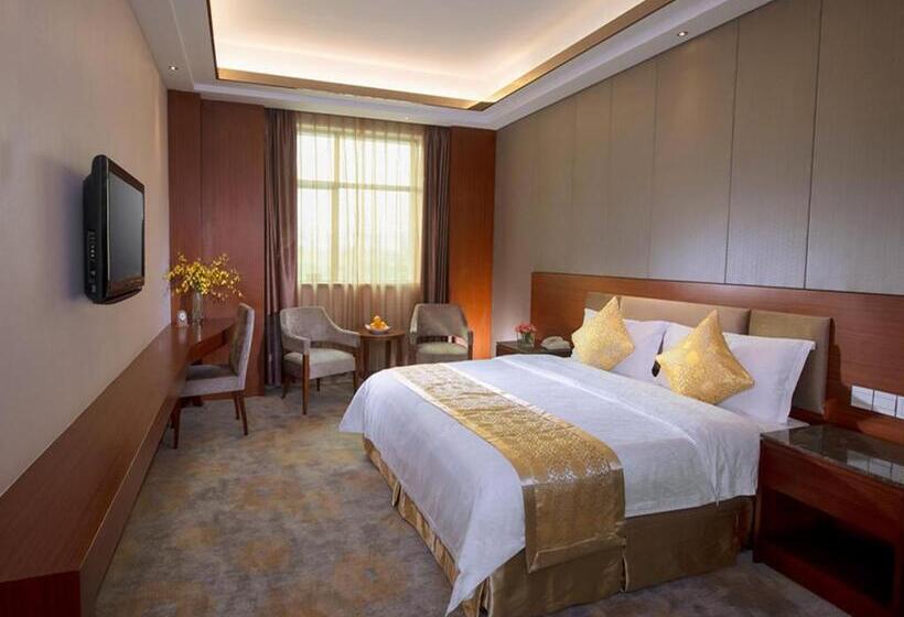 Vienna Hotel Dongguan Tangxia Guanlan Lake Golf Club