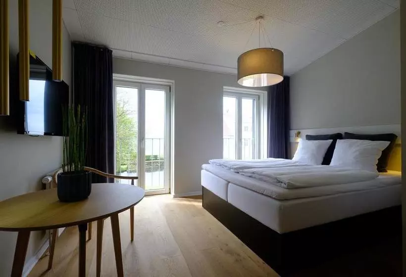Hotelli Strand Røsnæs