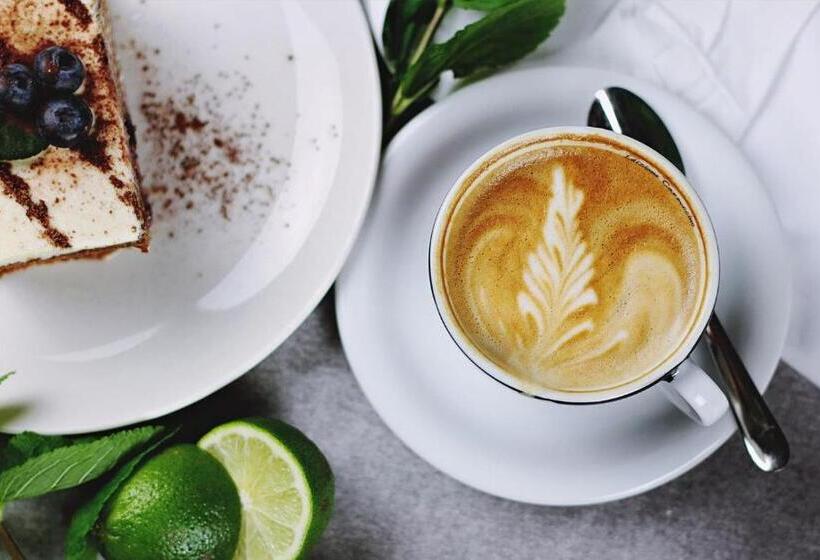 Amelie No 3 Hotel & Appartements