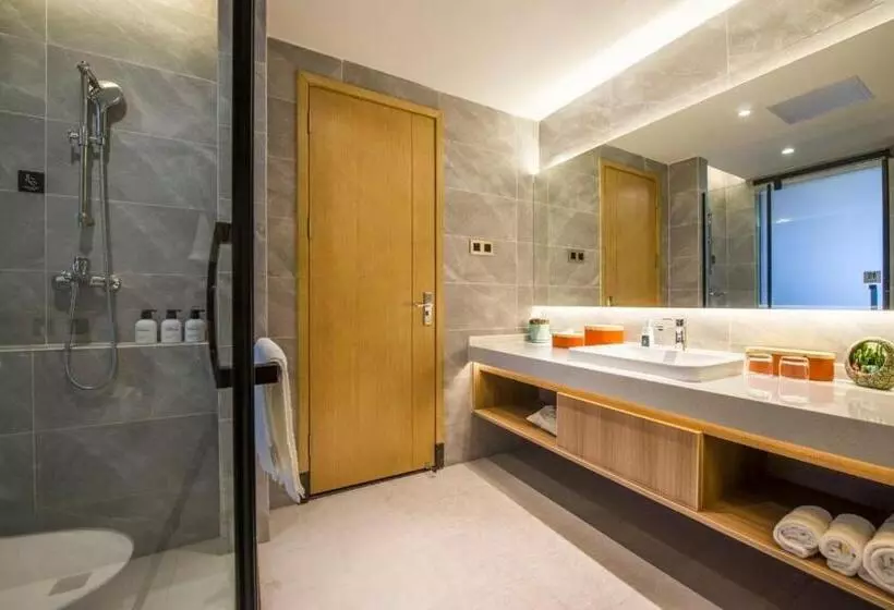 Atour X Hotel Guangzhou Baiyunshan Airport Road