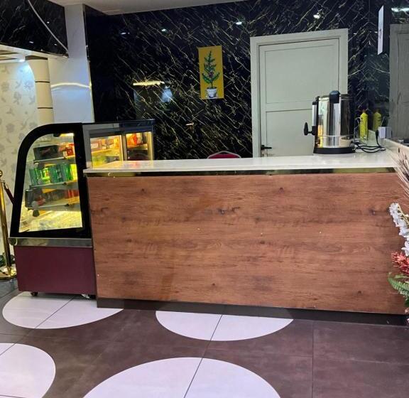 בית מלון כפרי Baida Suits Al Janoubi Branch