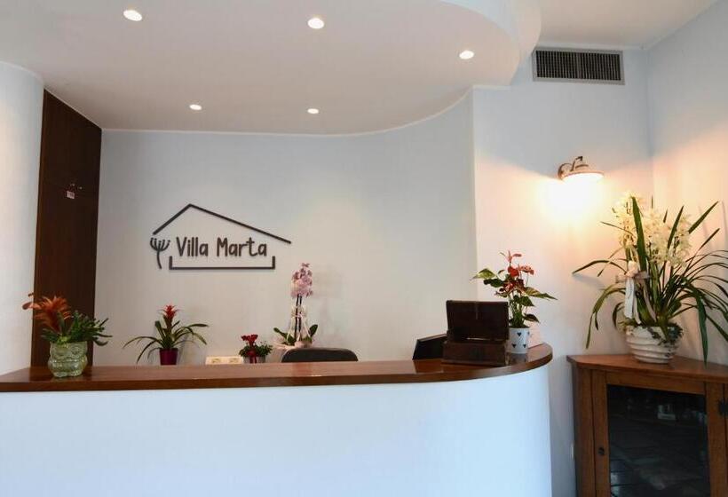 هتل Agriturismo Villa Marta