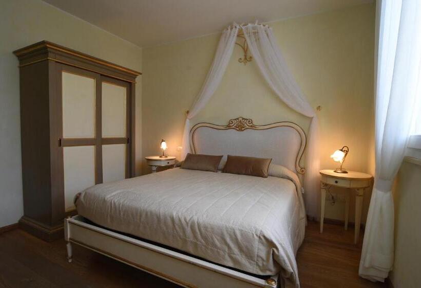 هتل Agriturismo Villa Marta