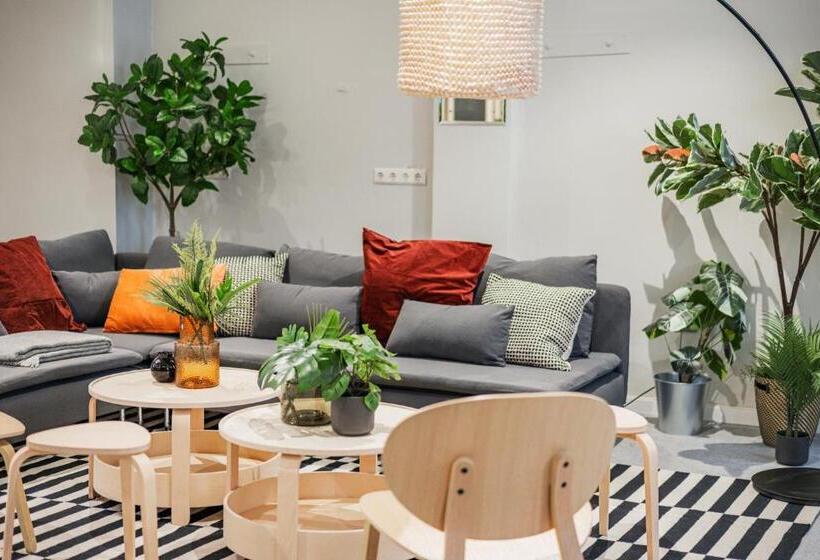 هتل کپسول Cubes By Tegetthoff