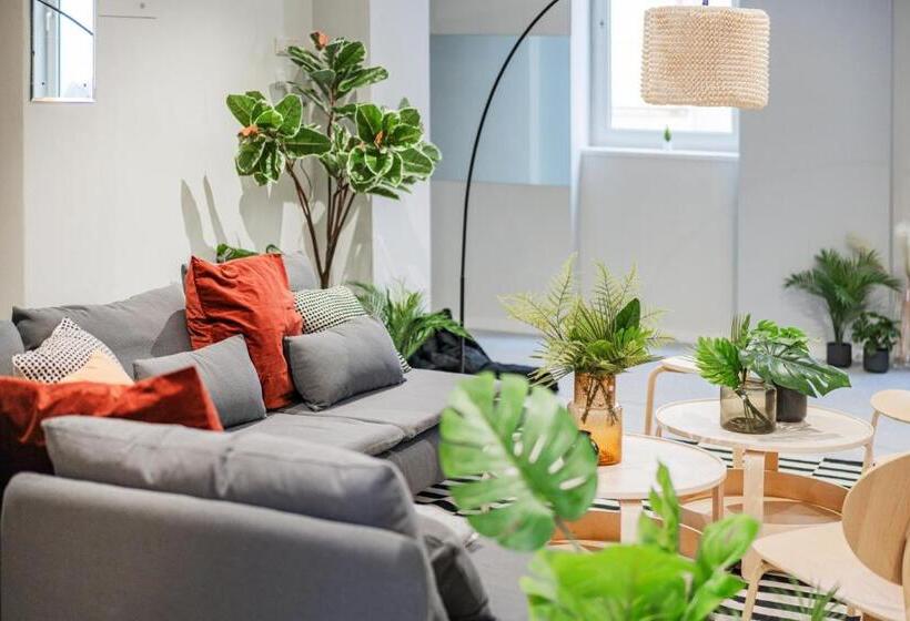 هتل کپسول Cubes By Tegetthoff