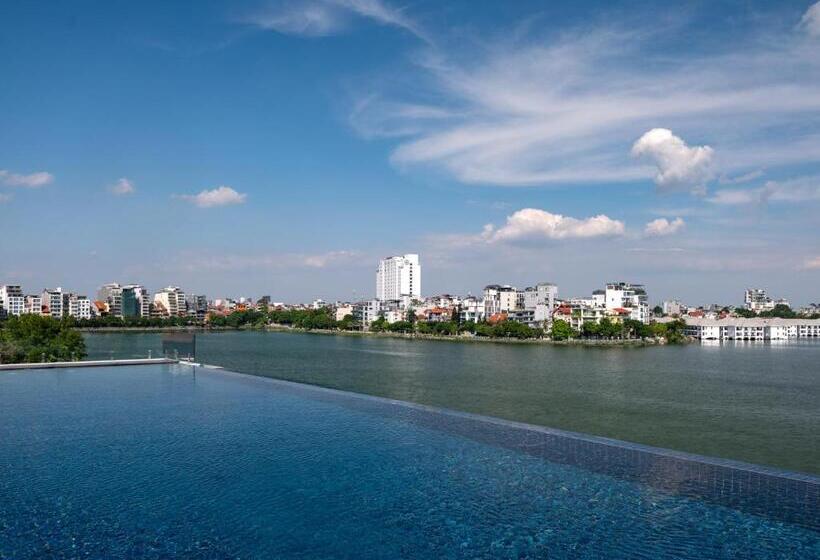 هتل Elegant Mansion 88