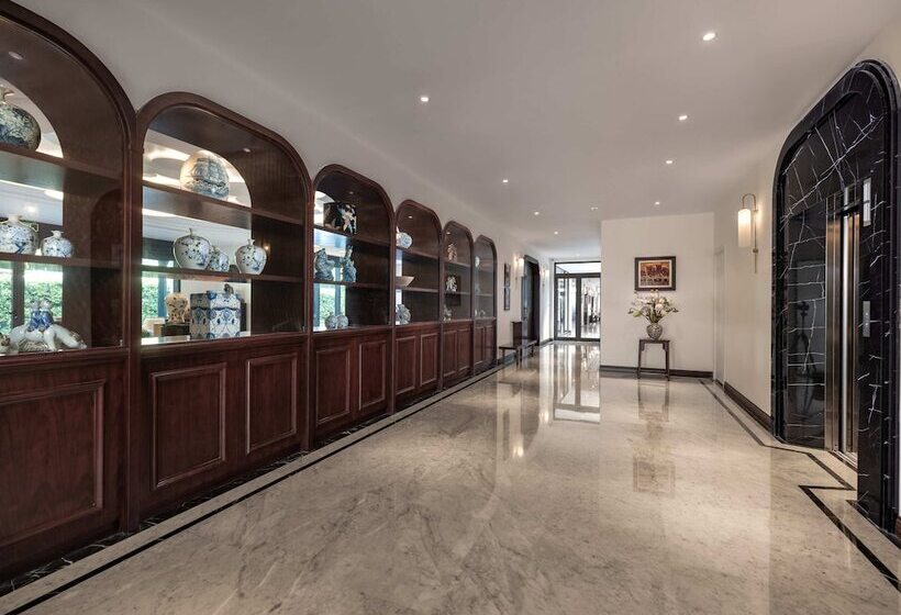 هتل Elegant Mansion 88