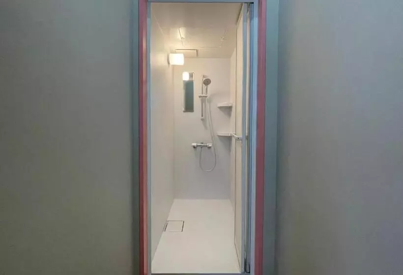 ホテル Livinganywhere Commonsうるま Male Dormitory   Vacation Stay 15539v