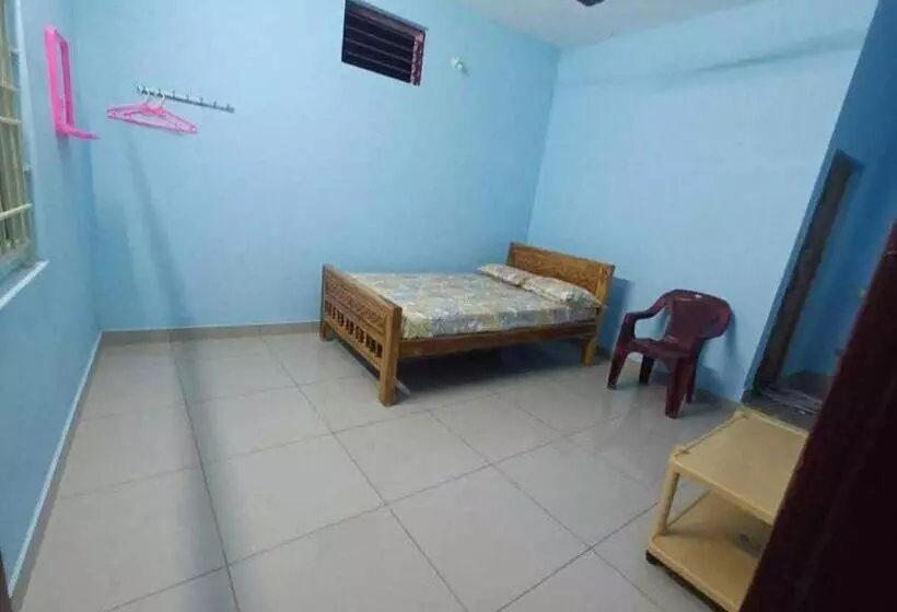 ホテル Oyo Sri Vinayaga Residency