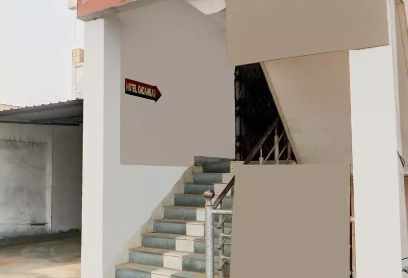 Oyo Flagship Hotel New Kadambari