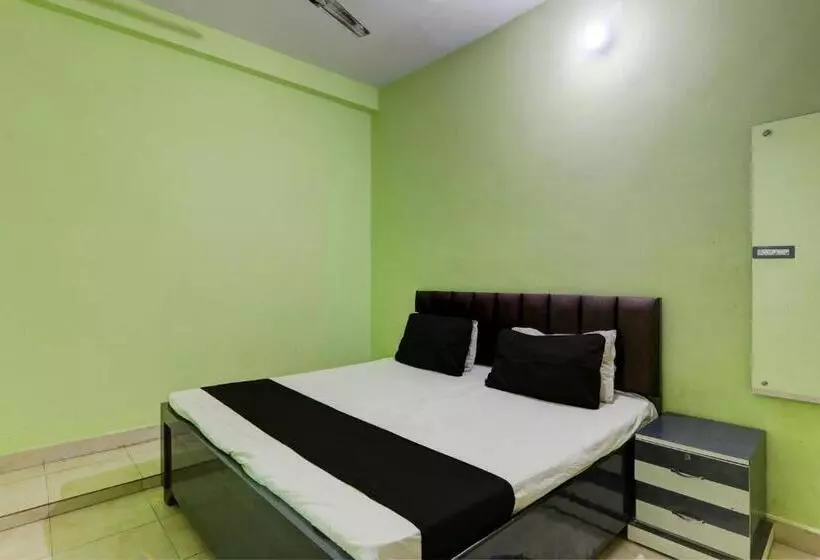 Oyo Flagship Hotel New Kadambari