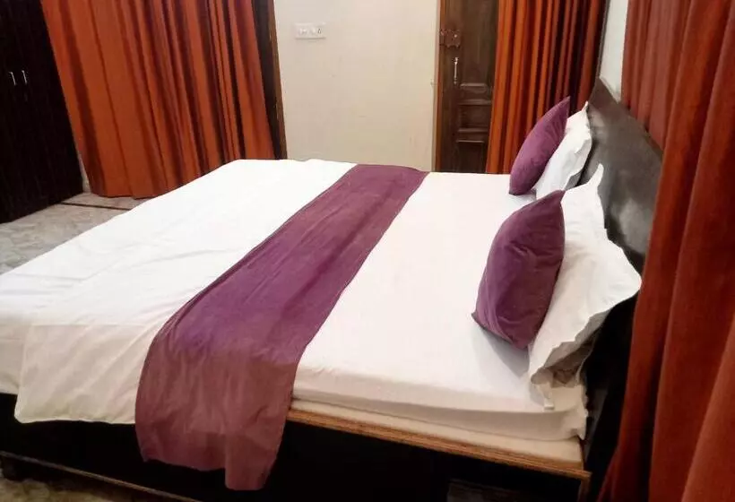 Oyo Flagship Hotel Sk Grand