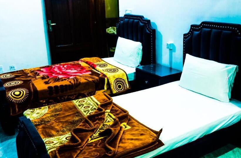 پانسیون Capital Home One