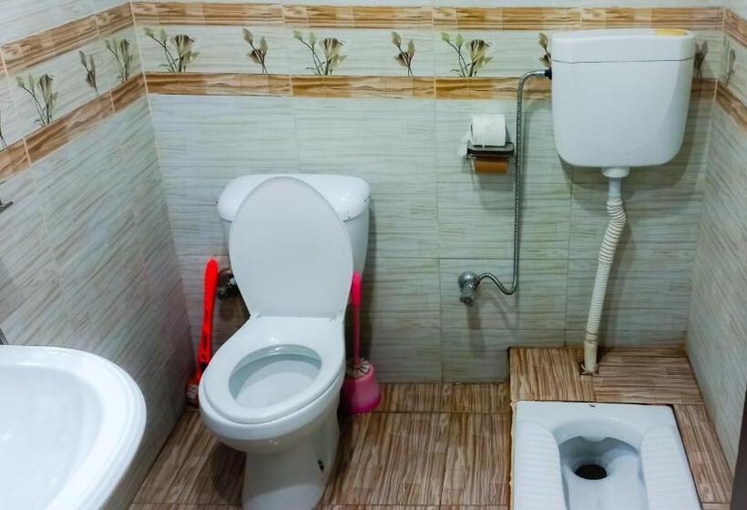 پانسیون Capital Home One