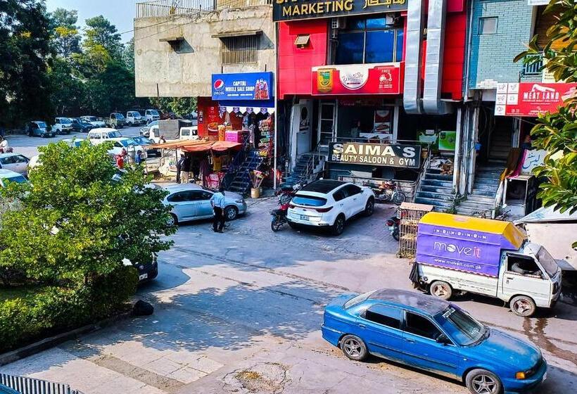 پانسیون Capital Home One