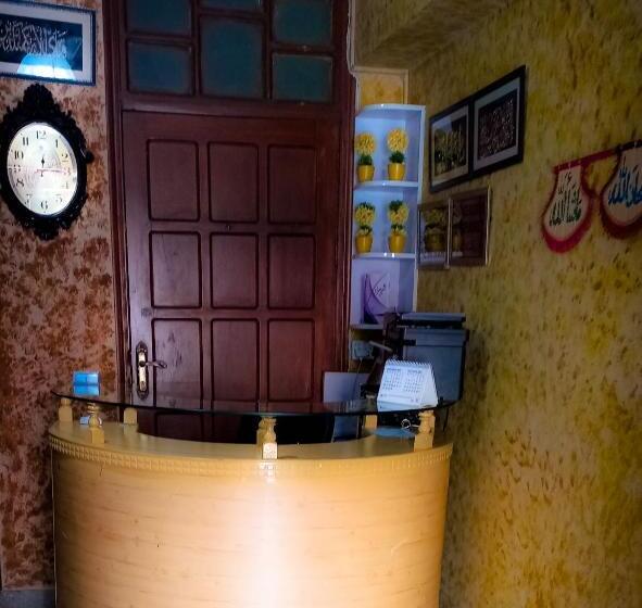 پانسیون Capital Home One