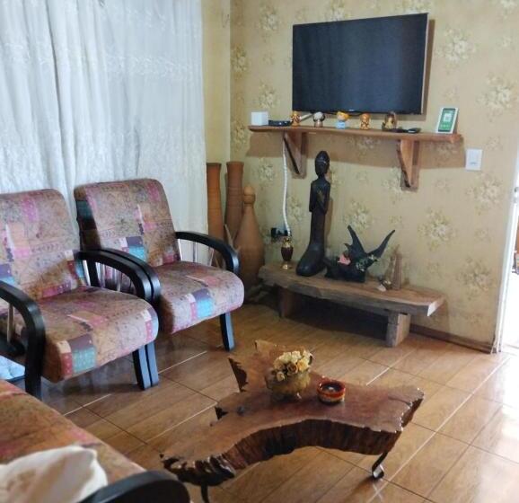 Pension Pousada Avambaé