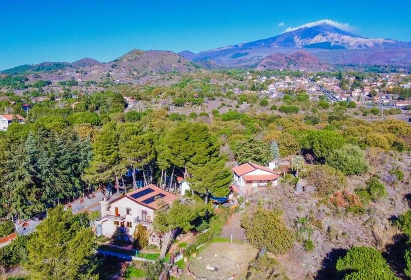 Пансион Rifugio Etna Soul Camere Con Bagno Privato