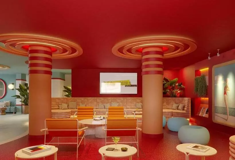 The Boc Hostels Beach