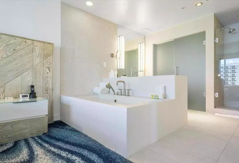 W Hotel 2bd 2bath Condo Ocean Views