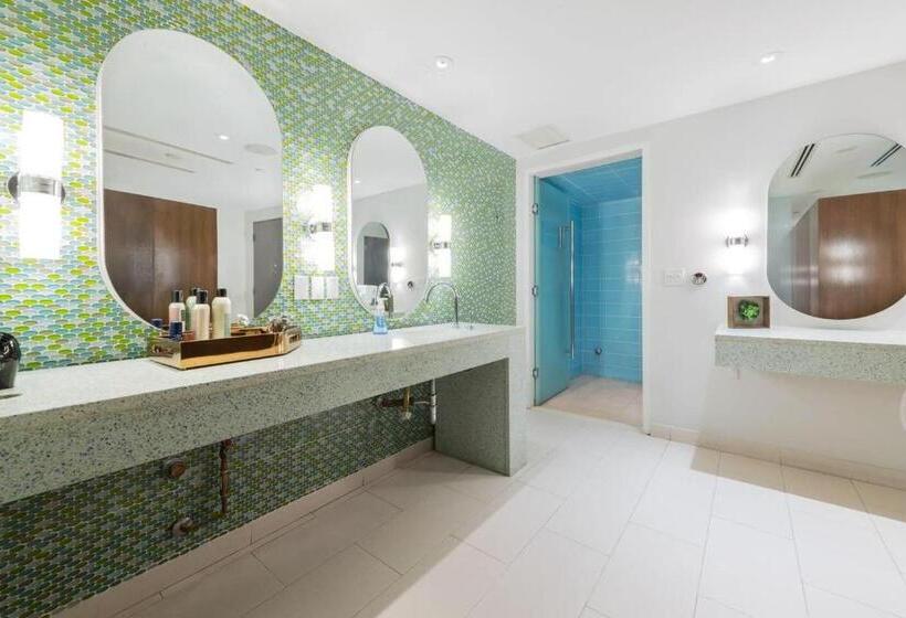 W Hotel 2bd 2bath Condo Ocean Views