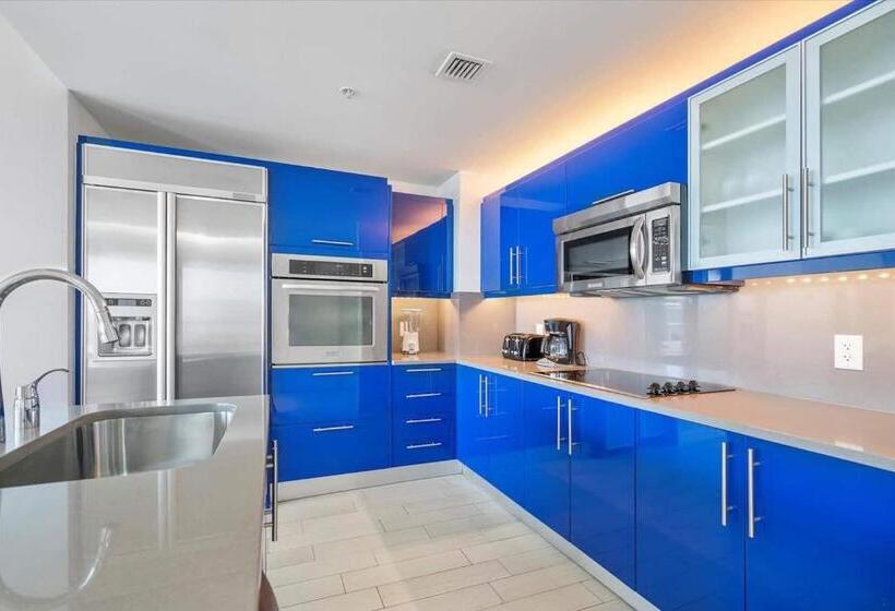 W Hotel 2bd 2bath Condo Ocean Views