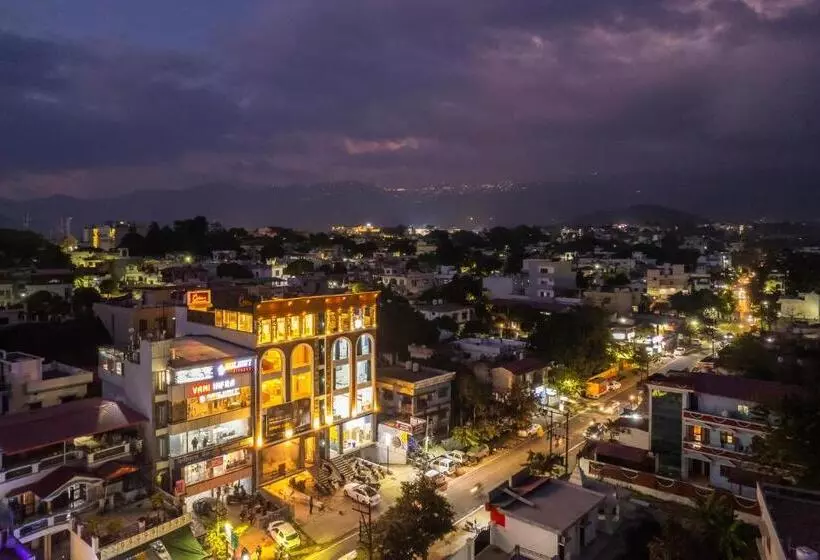 Auberge Artbuzz Dehradun