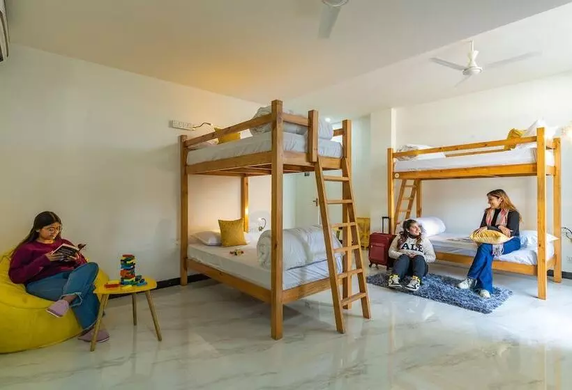 Auberge Artbuzz Dehradun