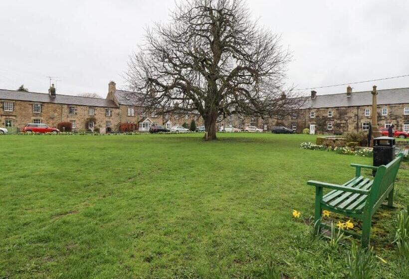 Apartments At The Black