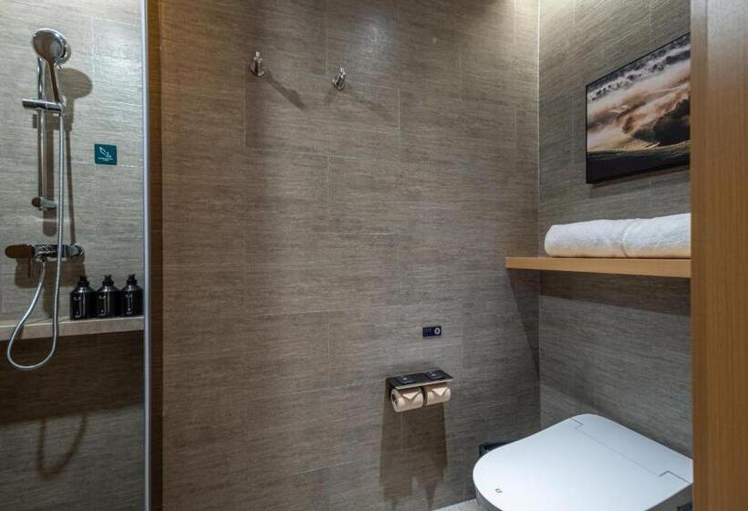 Atour Hotel Taizhou Linhai Taizhou University