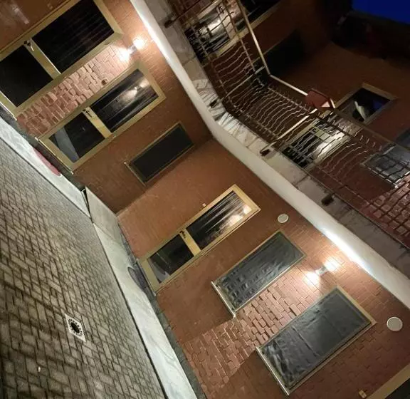 Aamiaismajoitus (B&B) Aquila Nera