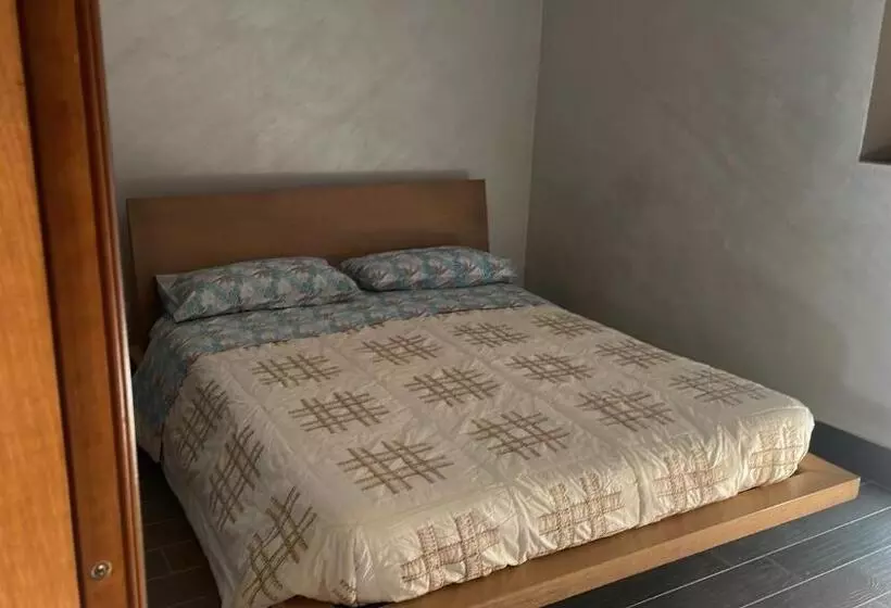 Aamiaismajoitus (B&B) Aquila Nera