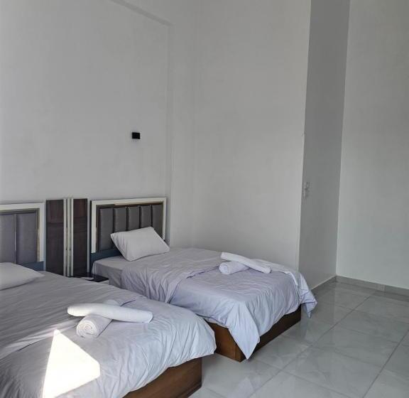 تختخواب و صبحانه Luxor Panorama