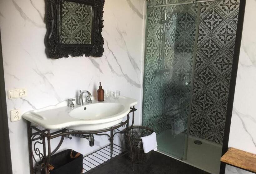 ベッドアンドブレックファースト Villa Lucia